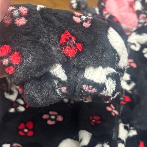 Walt Disney World Disneyland Resort Minnie Mouse Faux Fur Jacket - Picture 8 of 13